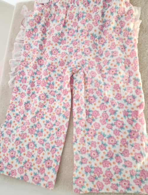2 Piece Nanette Styled with Sunglasses